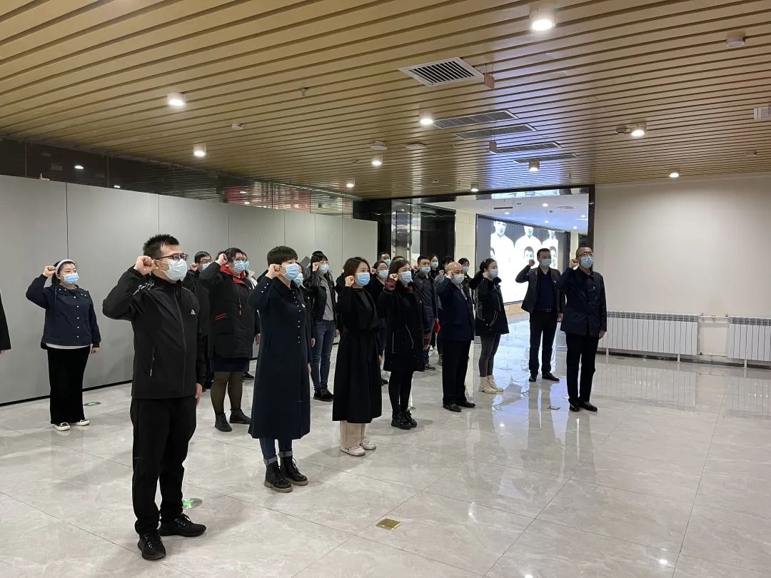 參觀紅色基地，緬懷革命先烈——我院各黨總支開展“黨旗映天山”主題黨日活動(dòng)