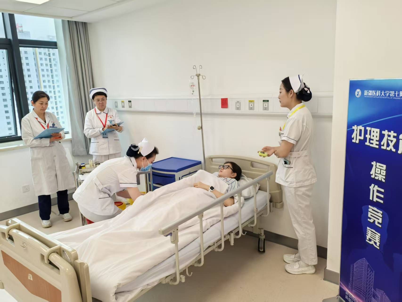 以賽促學(xué)強(qiáng)技能 以學(xué)促干護(hù)健康——我院成功舉辦第五屆靜脈留置針操作技能比賽